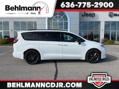 2026 Chrysler Pacifica