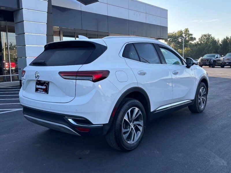 2023 Buick Envision Essence photo 2