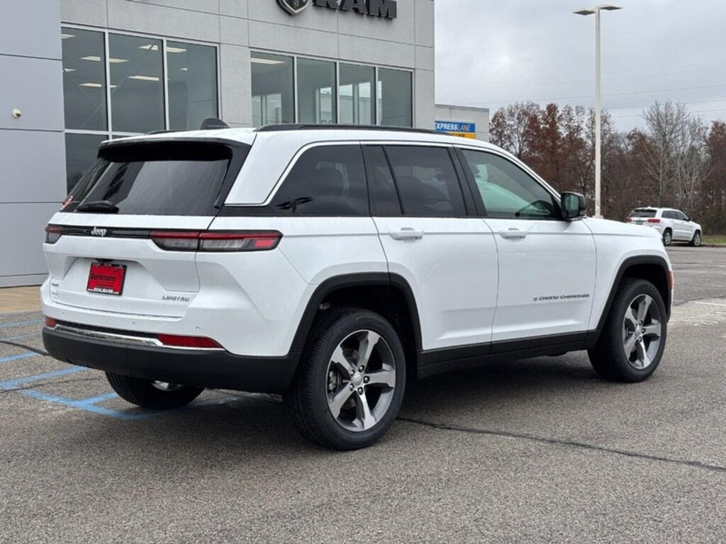 New 2025 Jeep Grand Cherokee LIMITED 4X4 Sport Utility