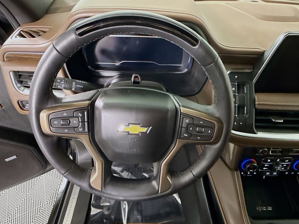 2024 Chevrolet Suburban High Country - Photo 22