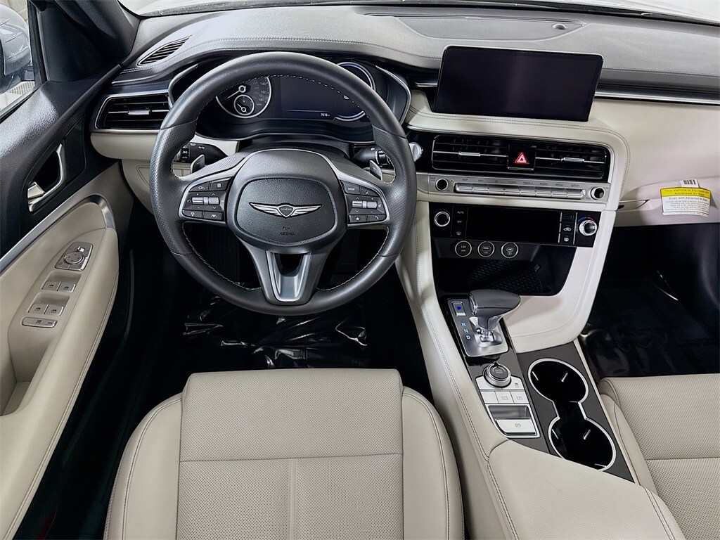 2024 Genesis G70 2.5T photo 3