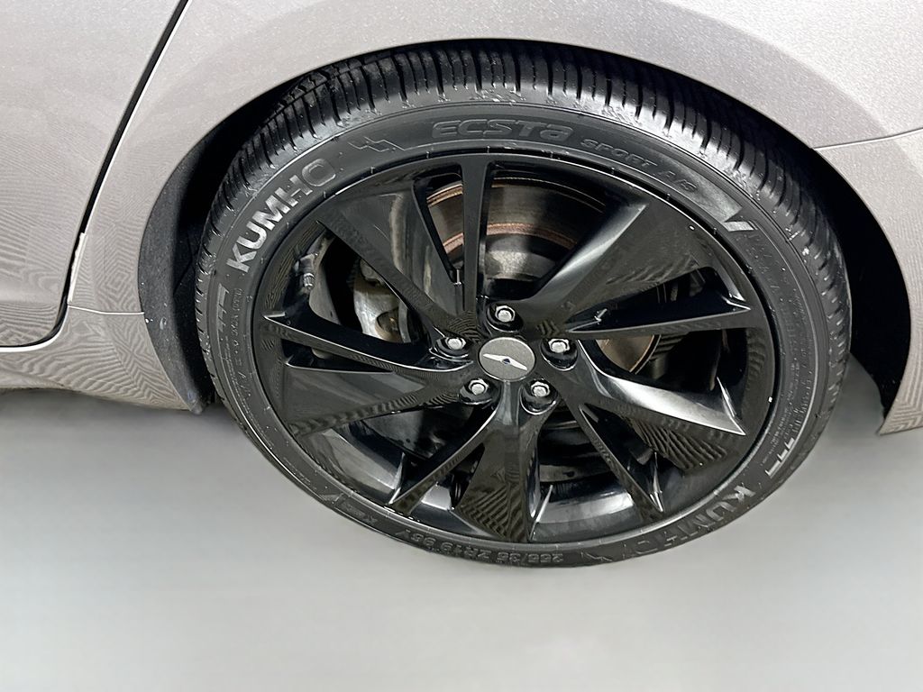 2023 GENESIS G70 Standard - Photo 35