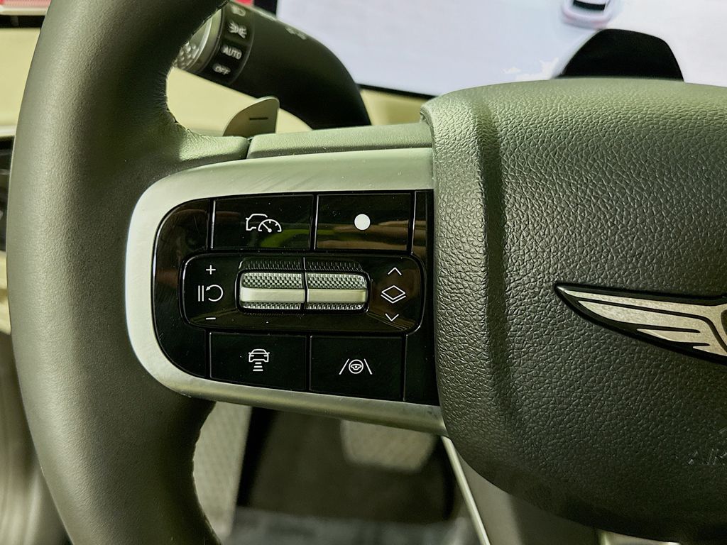 2026 GENESIS GV70 Select - Photo 23