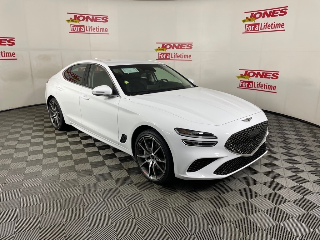 2026 GENESIS G70 Standard's photo