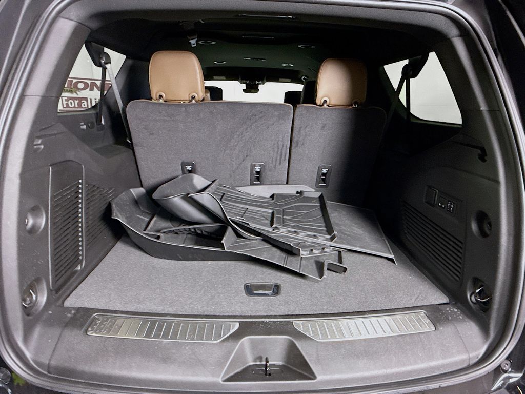 2024 Chevrolet Suburban High Country - Photo 31