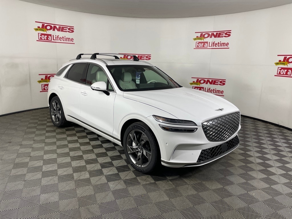 2025 GENESIS GV70 Advanced's photo