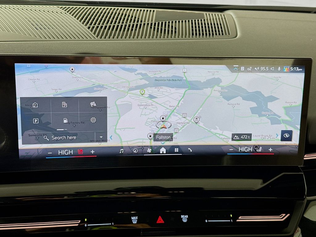 2026 BMW 5 Series 530i - Photo 6