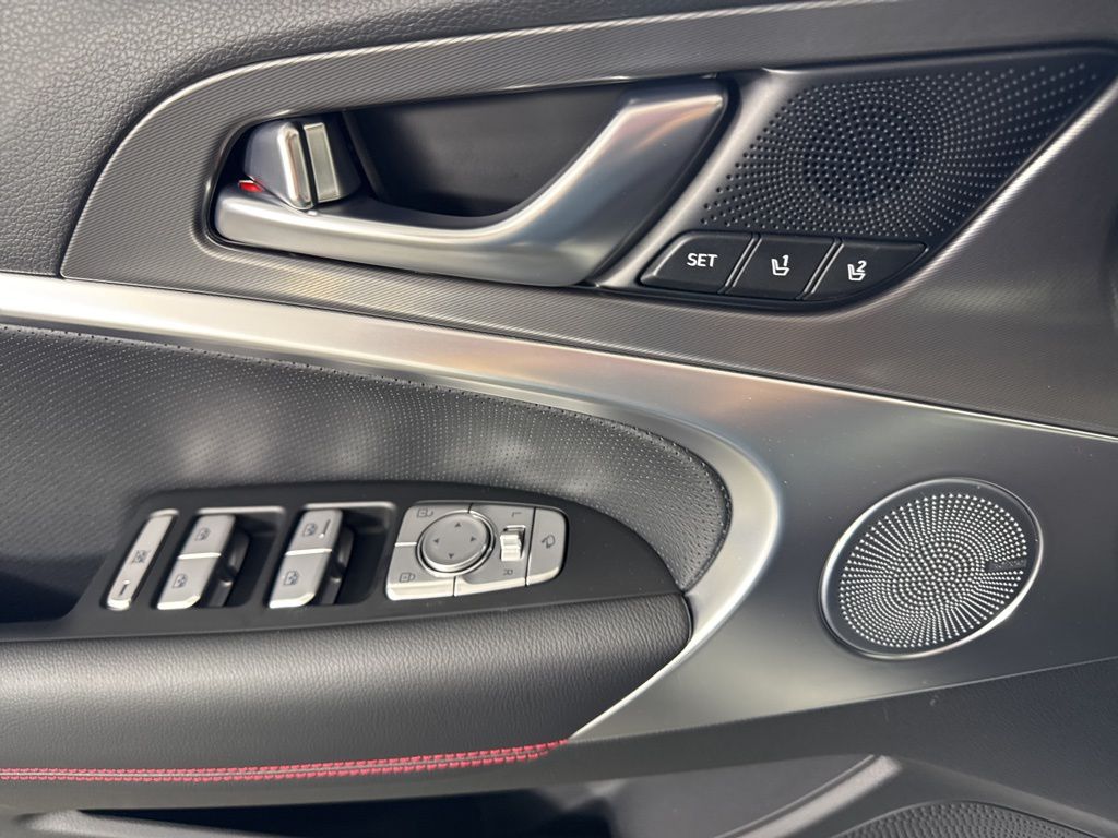2026 GENESIS G70 Sport Prestige - Photo 19