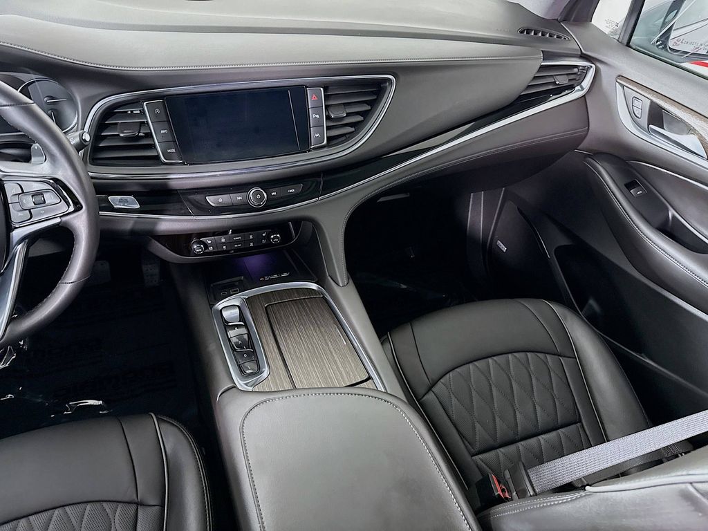 2024 Buick Enclave Avenir - Photo 28
