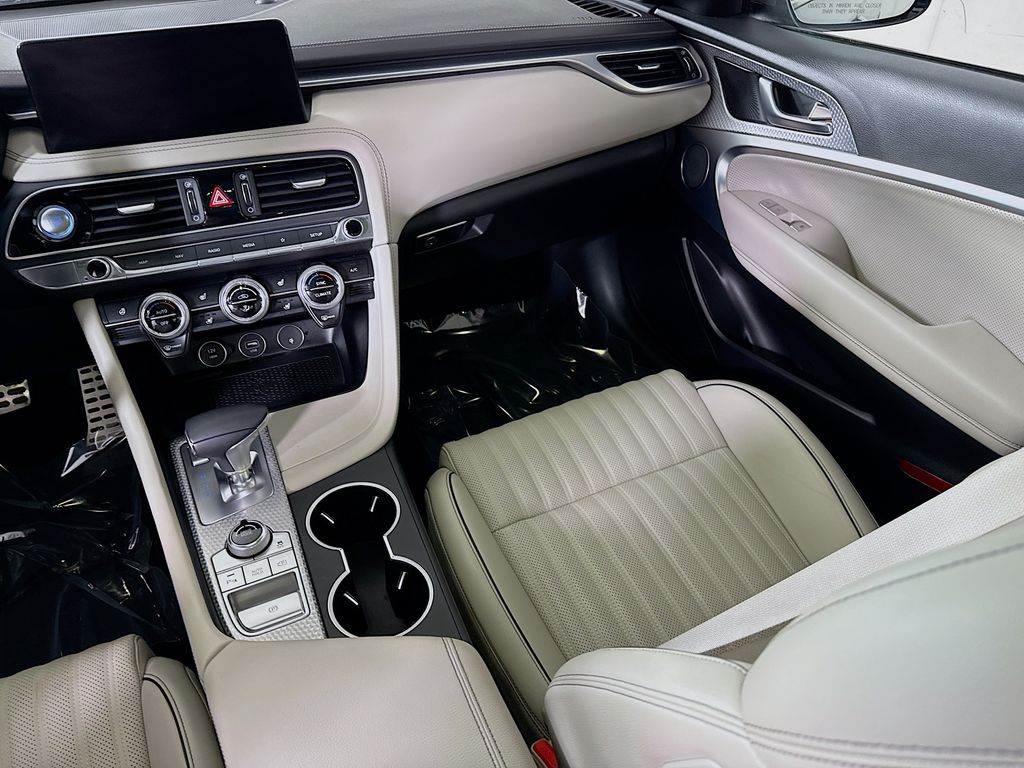 2023 GENESIS G70 Standard - Photo 27