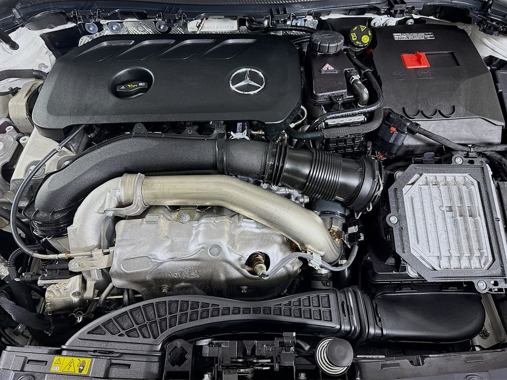 2025 Mercedes-Benz GLA GLA250 - Photo 31