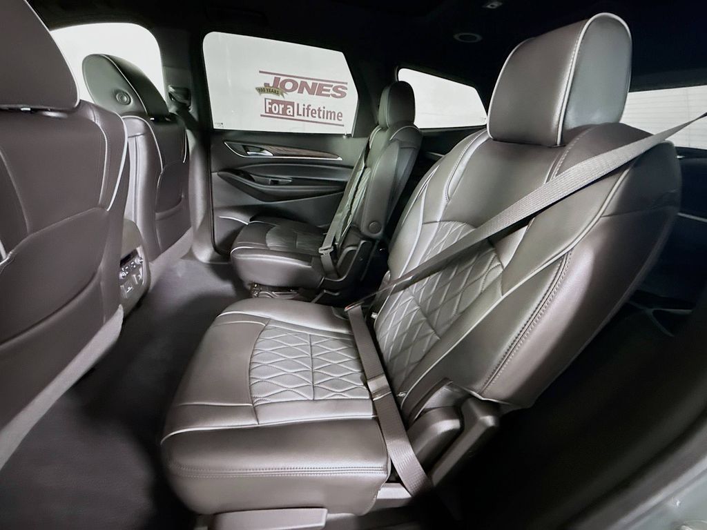 2024 Buick Enclave Avenir - Photo 29