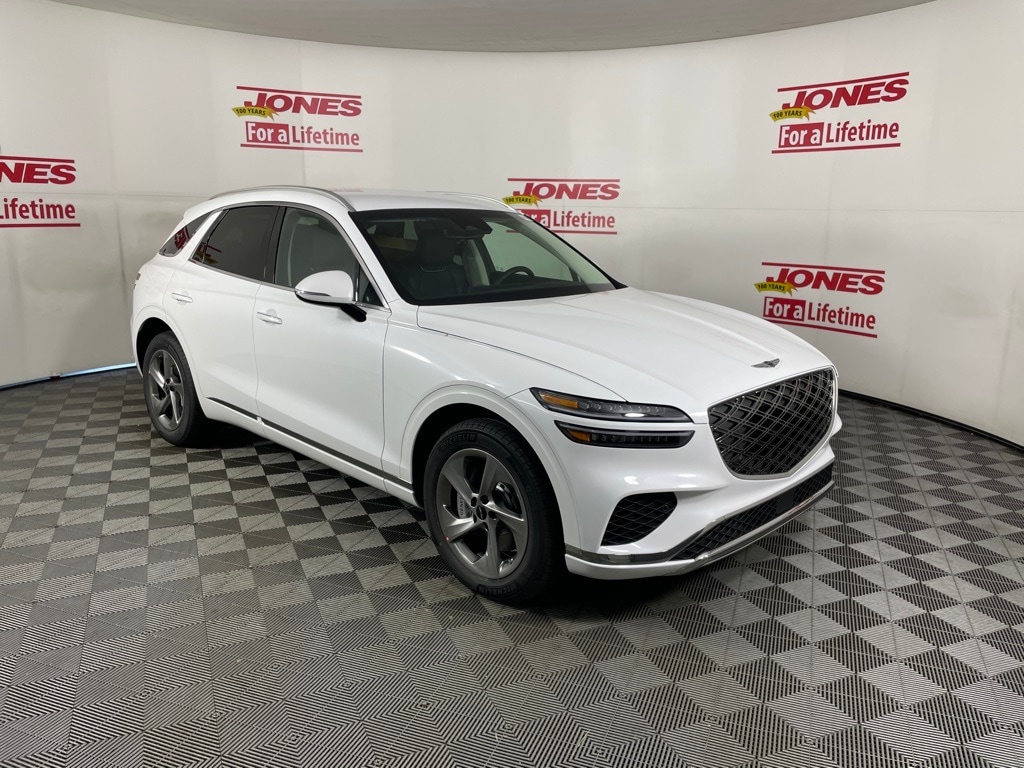 2026 GENESIS GV70's photo