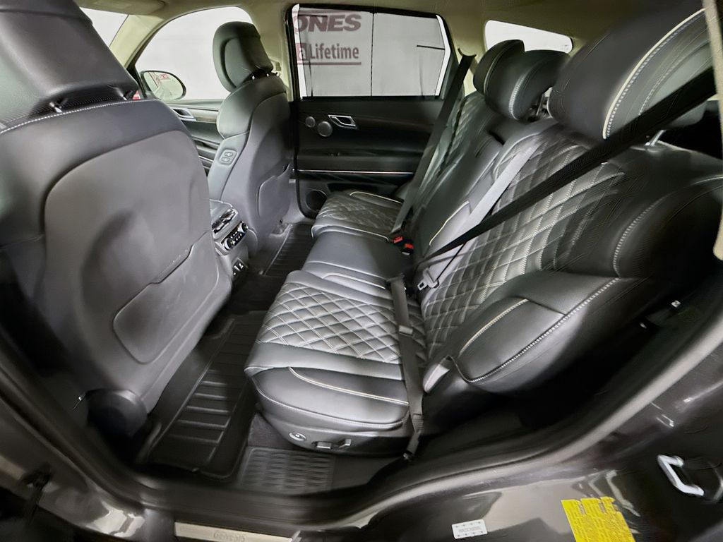2021 GENESIS GV80 Advanced+ - Photo 28