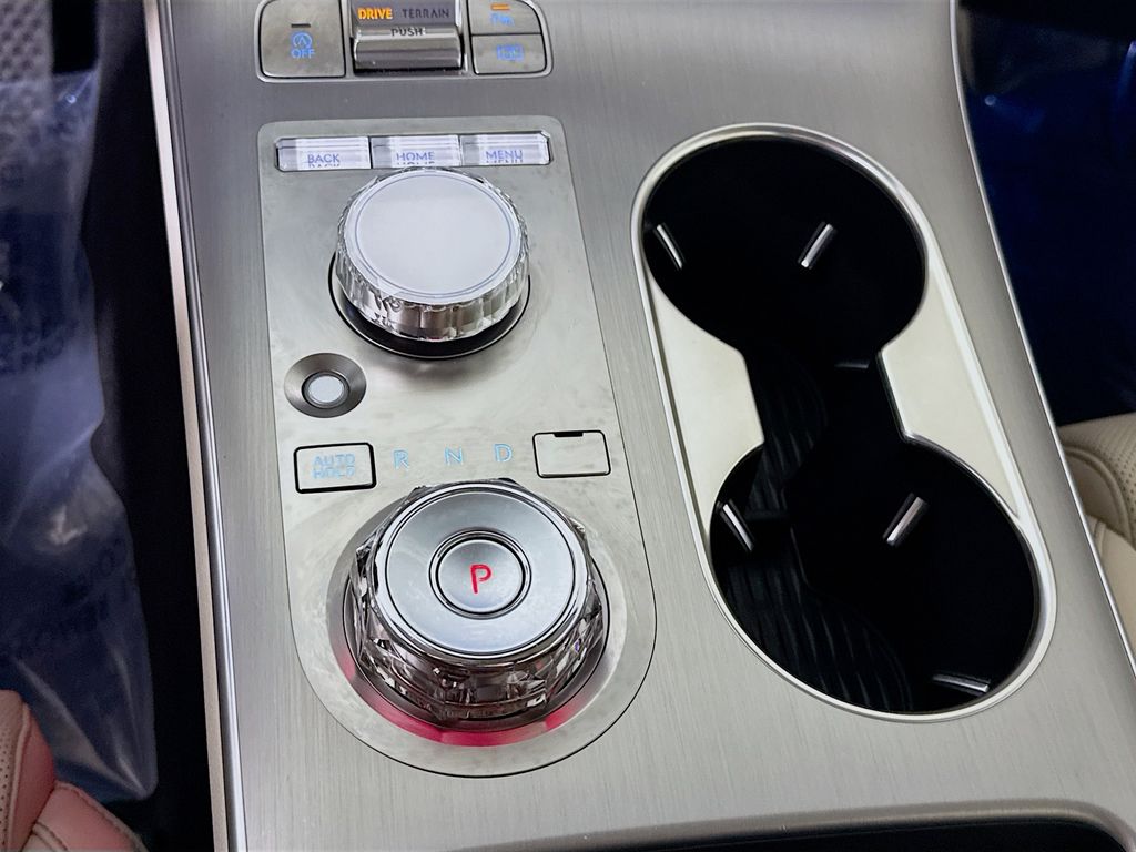 2026 GENESIS GV70 Select - Photo 11