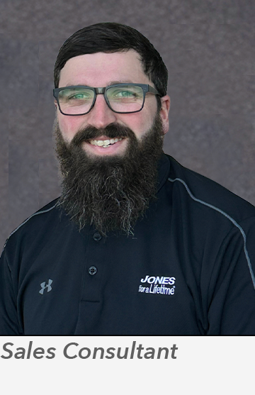 Staff member Kyle Bellone from 86926ab82874