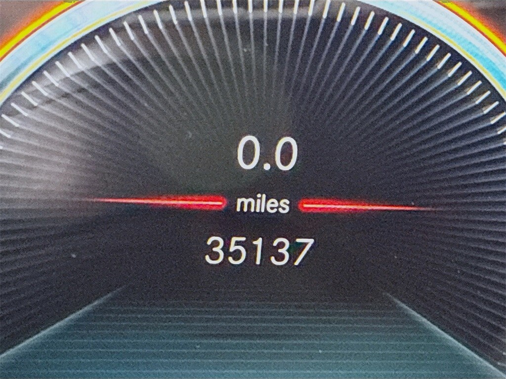 2022 Mercedes Benz CLA 35 AMG photo 4