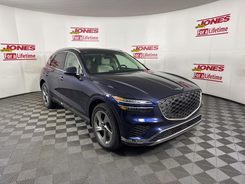 2026 Genesis GV70's photo