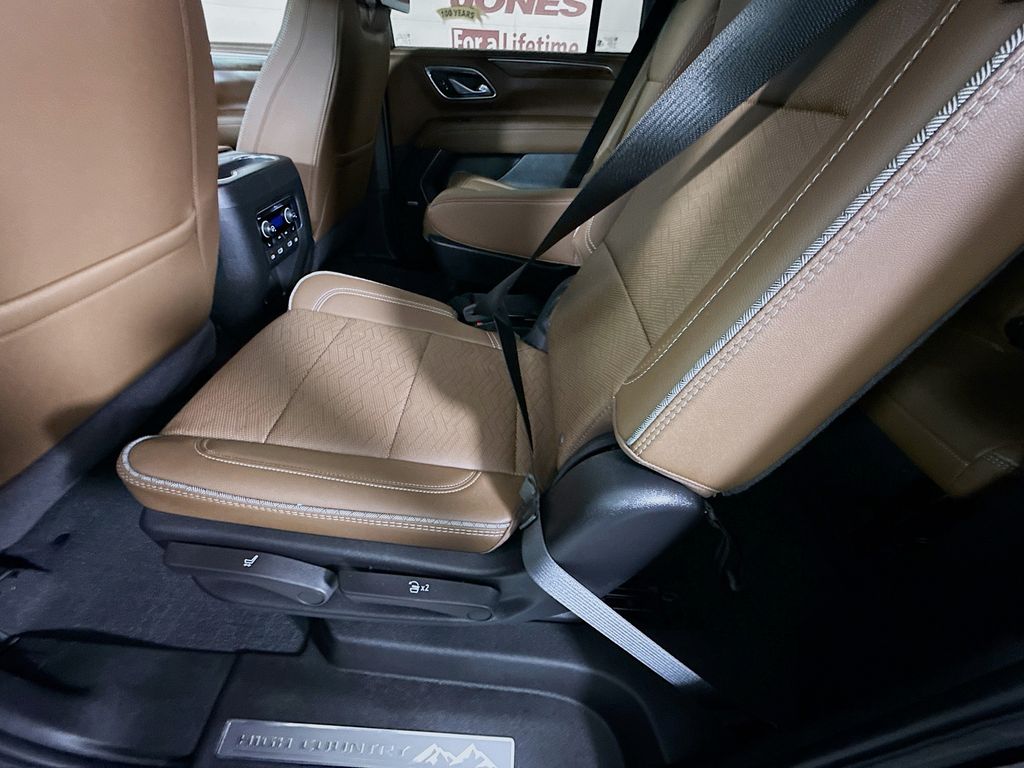 2024 Chevrolet Suburban High Country - Photo 29