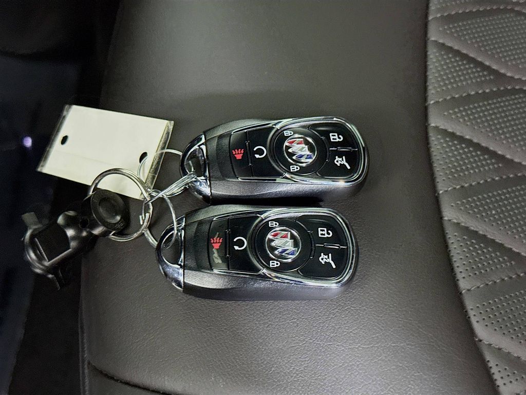 2024 Buick Enclave Avenir - Photo 36