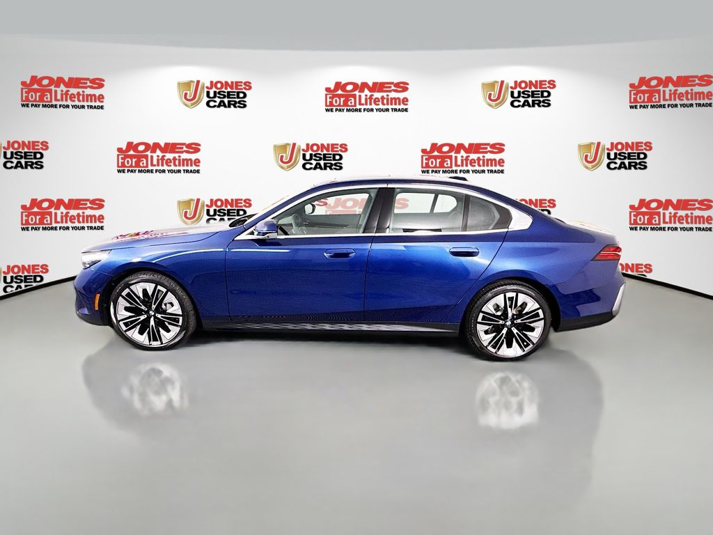 2026 BMW 5 Series 530i - Photo 14