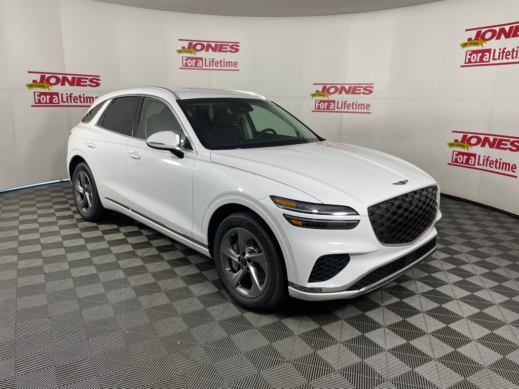 2026 GENESIS GV70's photo