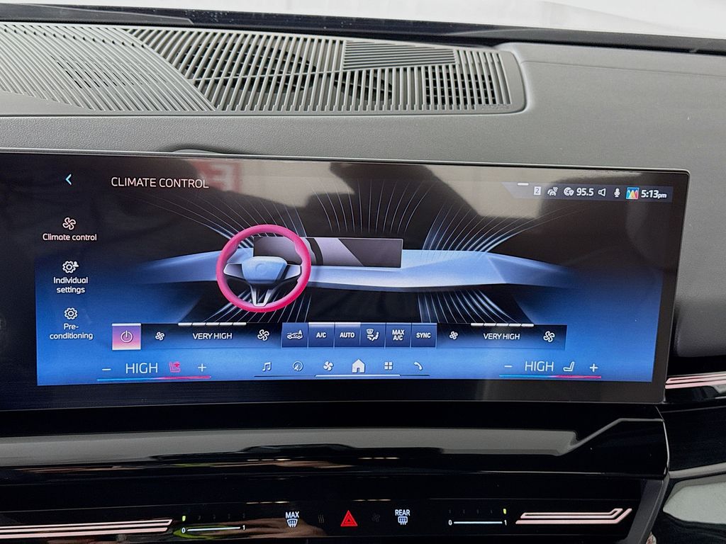 2026 BMW 5 Series 530i - Photo 8