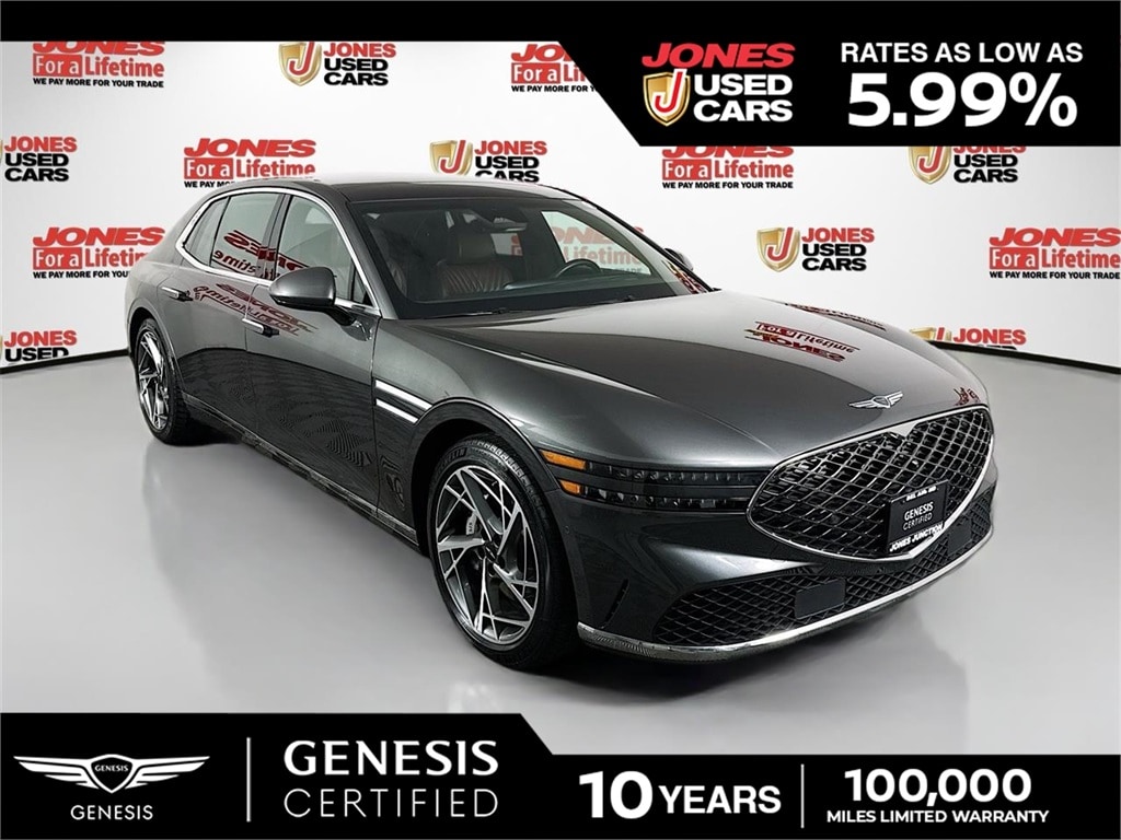 2023 GENESIS G90 Base's photo