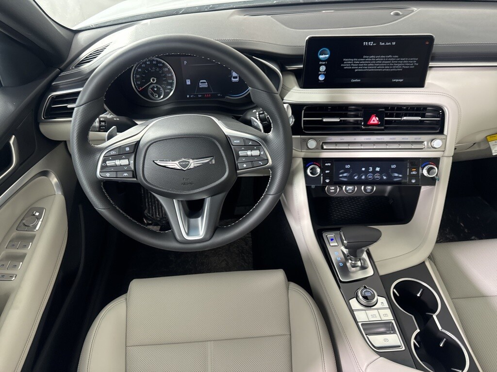 2024 Genesis G70 2.5T photo 4