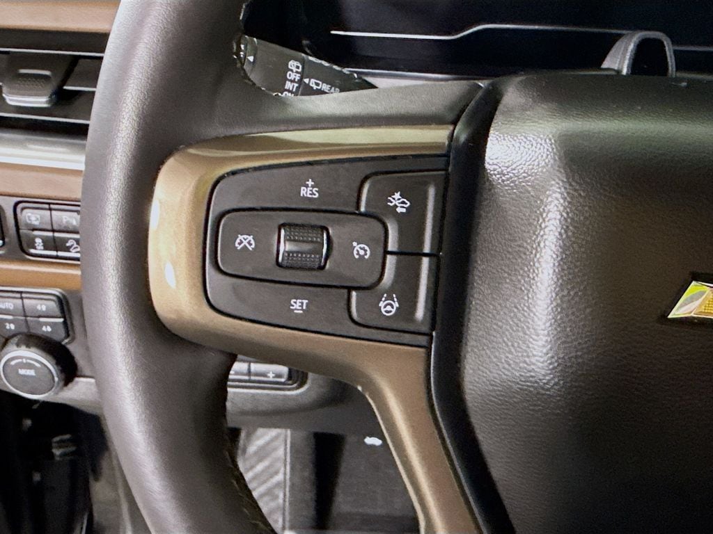 2024 Chevrolet Suburban High Country - Photo 23