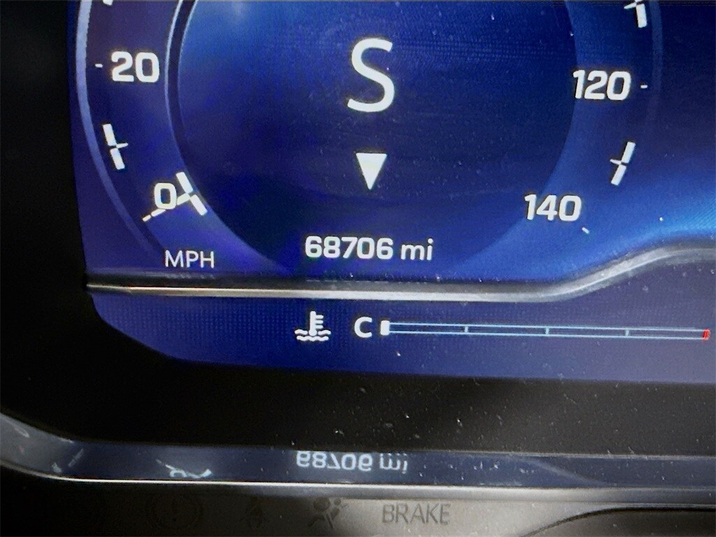 2023 Chevrolet Suburban Premier photo 4