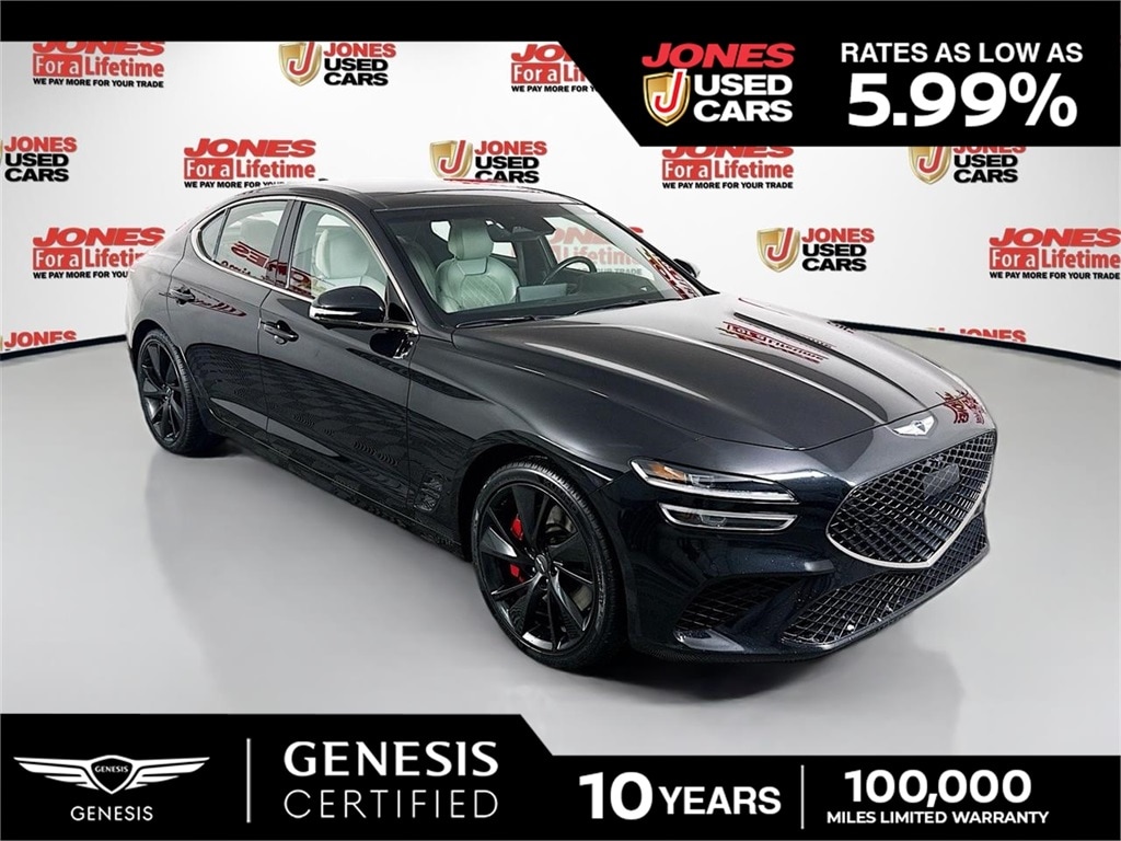 2022 GENESIS G70 Standard's photo