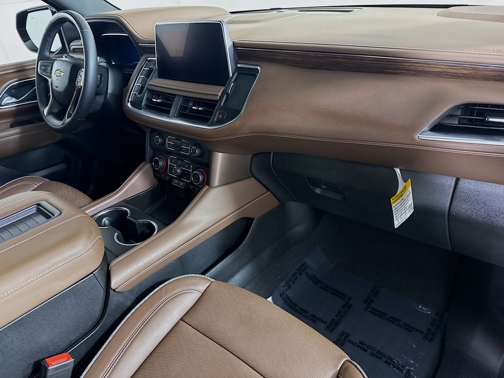 2024 Chevrolet Suburban High Country - Photo 36