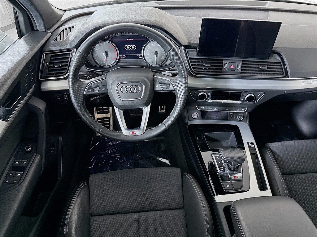 2021 Audi SQ5 Premium photo 2