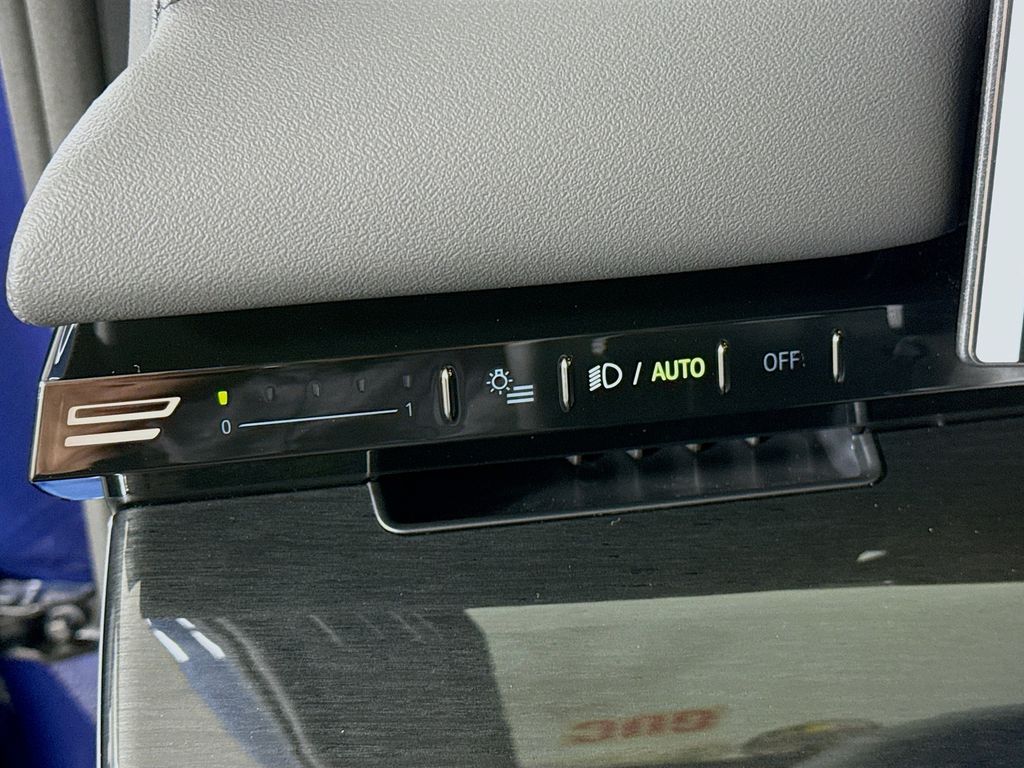 2026 BMW 5 Series 530i - Photo 19