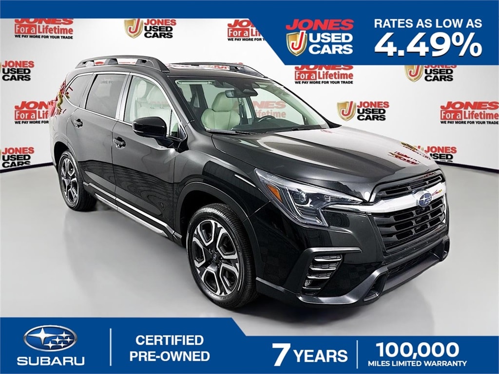 2024 Subaru Ascent Limited's photo