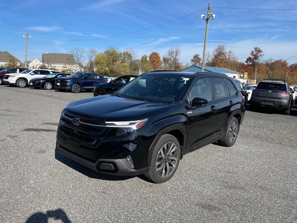 New 2025 Subaru Forester Hybrid Touring SUV