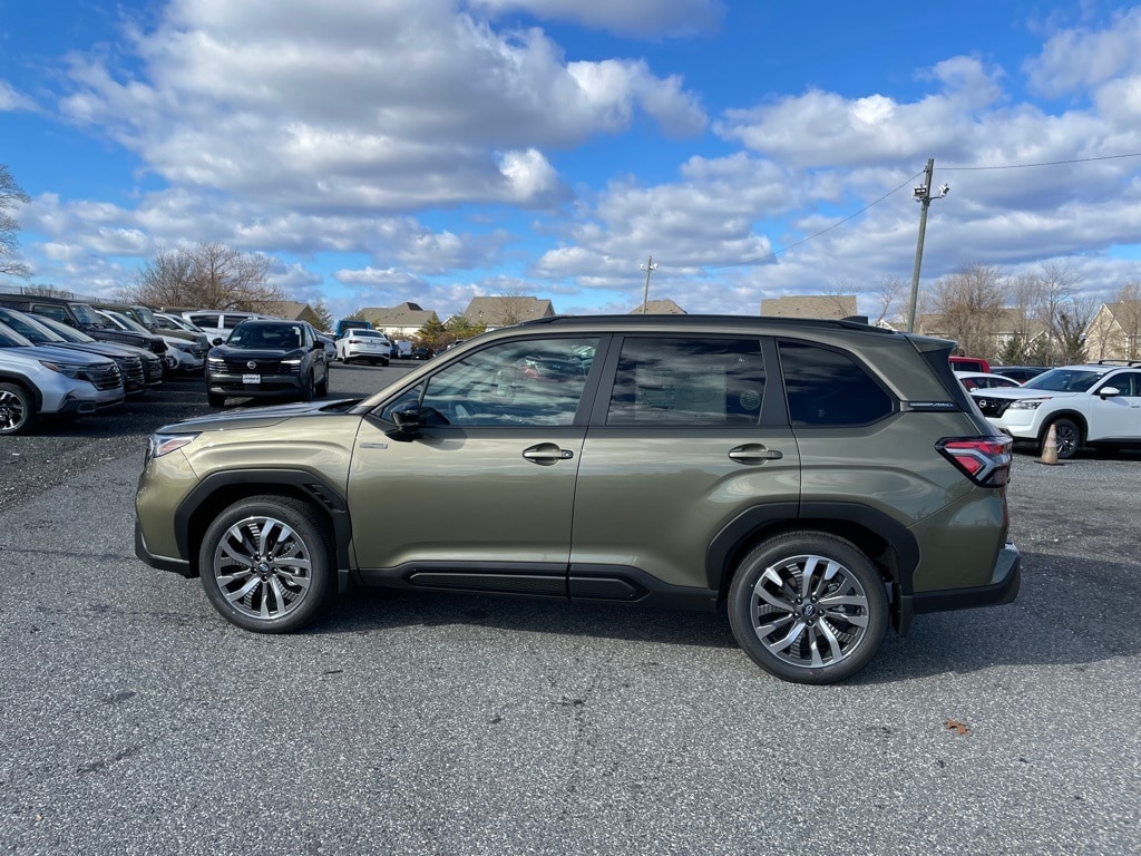 New 2025 Subaru Forester Touring Hybrid SUV