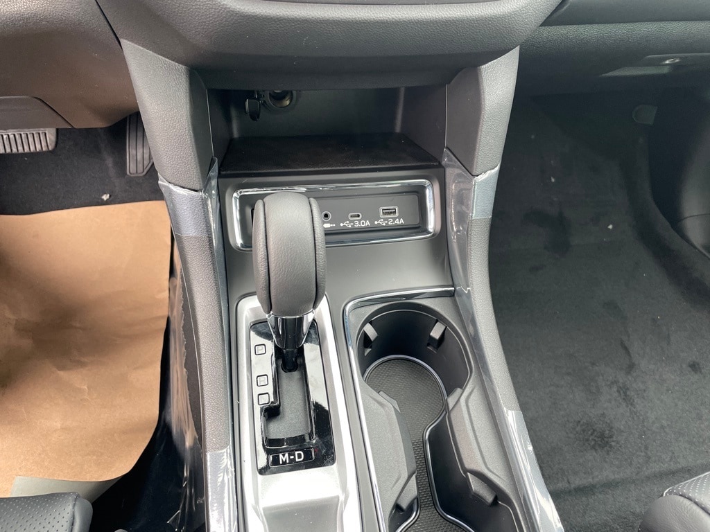 2026 Subaru Ascent Limited - Photo 18