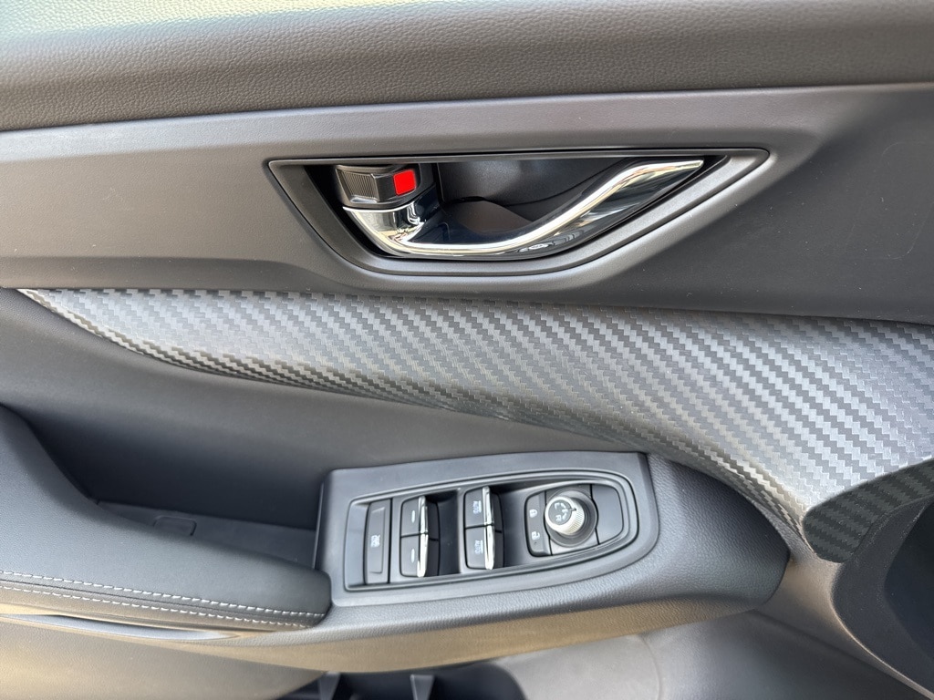 2026 Subaru Ascent Premium - Photo 8