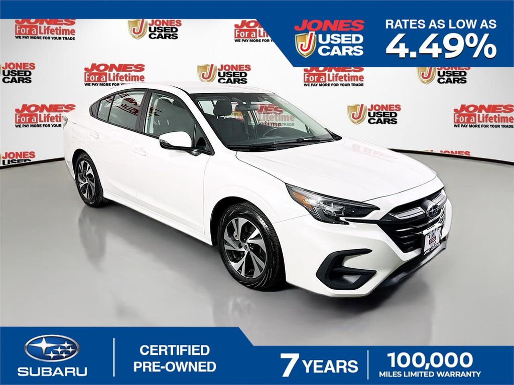 2025 Subaru Legacy Premium's photo