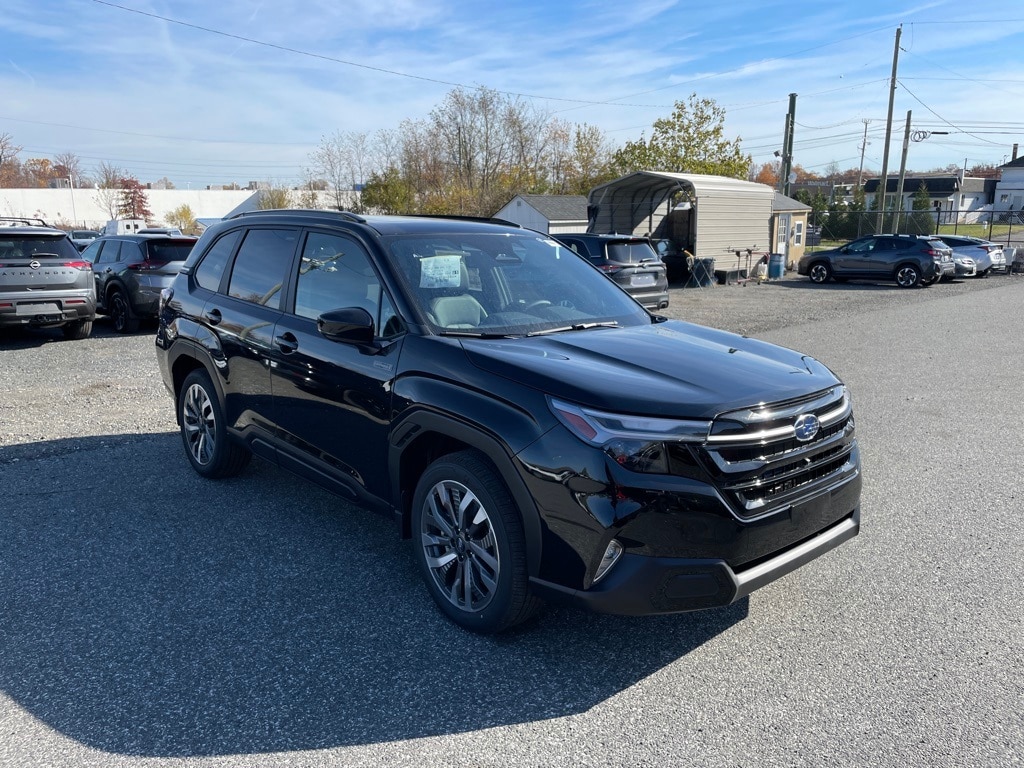 New 2025 Subaru Forester Hybrid Touring SUV