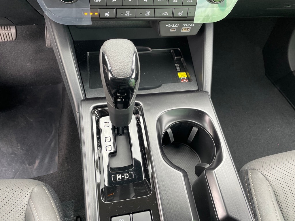 2026 Subaru Outback Limited - Photo 19