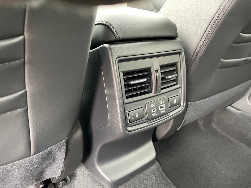 2026 Subaru Outback Limited - Photo 14