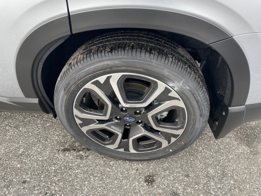 2026 Subaru Ascent Limited - Photo 7