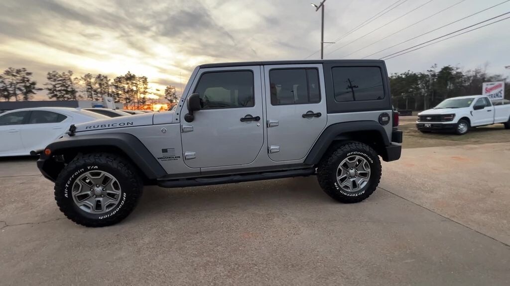 Used 2016 Jeep Wrangler Unlimited Rubicon SUV