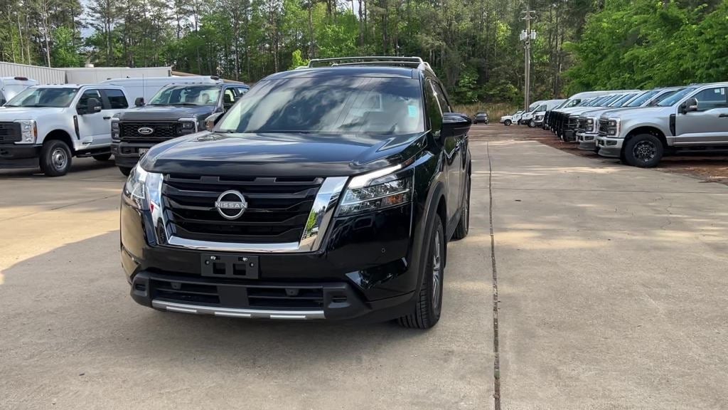 Used 2024 Nissan Pathfinder SL with VIN 5N1DR3CA7RC210678 for sale in Oxford, MS