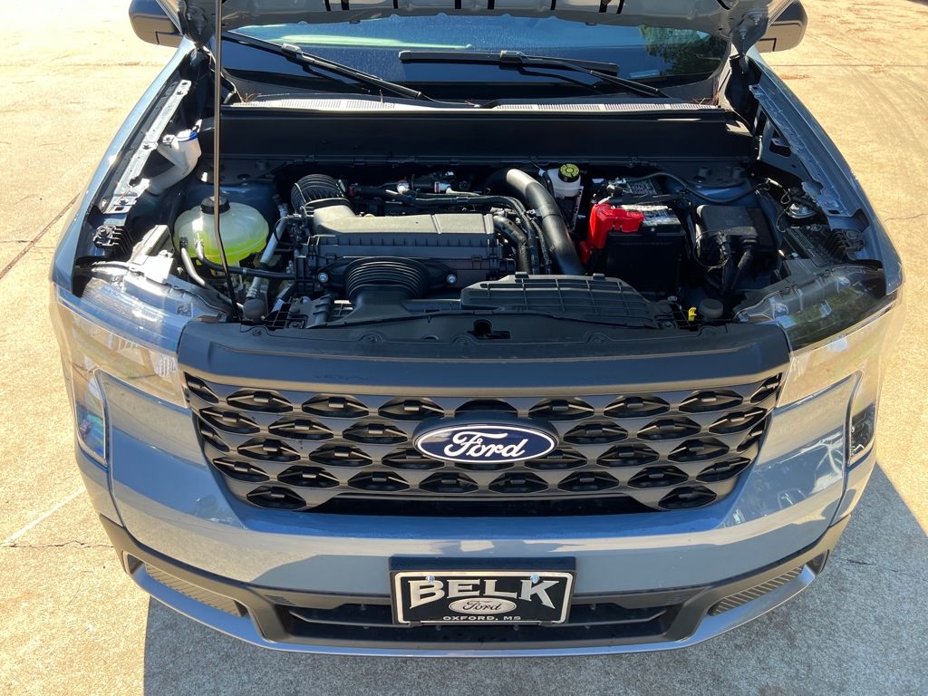 2025 Ford Maverick XLT - Photo 18