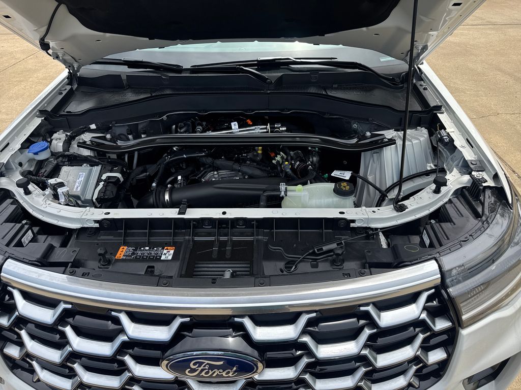 2026 Ford Explorer Platinum - Photo 23