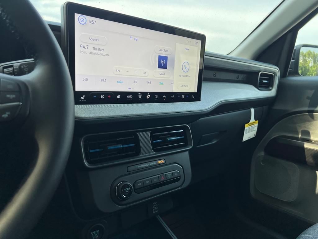2025 Ford Maverick XLT - Photo 24